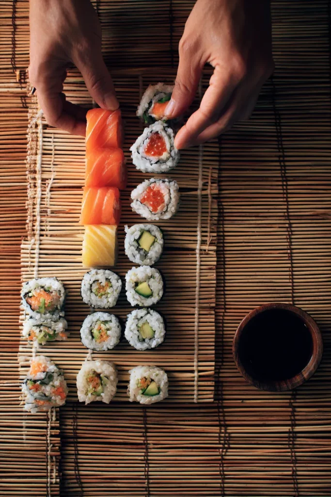 Enrollando sushi