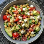Ensalada de Garbanzos, Feta y Aguacate