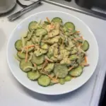 Ensalada de pepino asiática cremosa