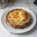 Sopa de Cebollas Gratinada