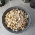 Ensalada de Coditos (Ensalada de Macarrones Puertorriqueña)