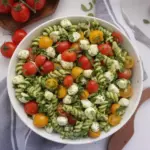 Ensalada de Pasta con Pesto de Kale