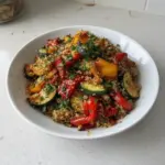 Ensalada increíble de quinoa y vegetales asados