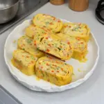 Tortilla coreana enrollada Gyeran Mari llena de sabor y color