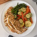 Pollo a la parrilla con ajo y hierbas